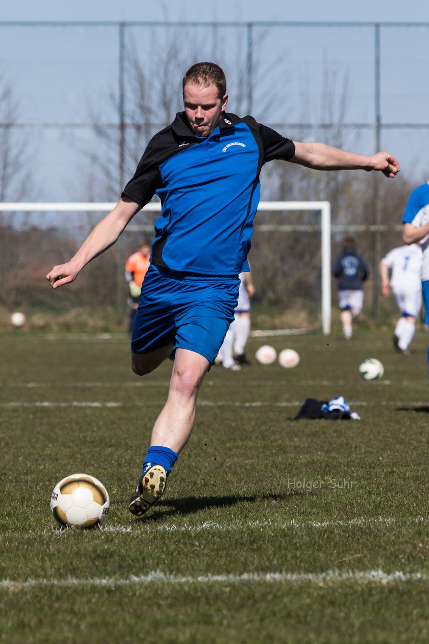 Bild 82 - Herren TSV Wiemersdorf - TuS Hartenholm III : Ergebnis: 2:1